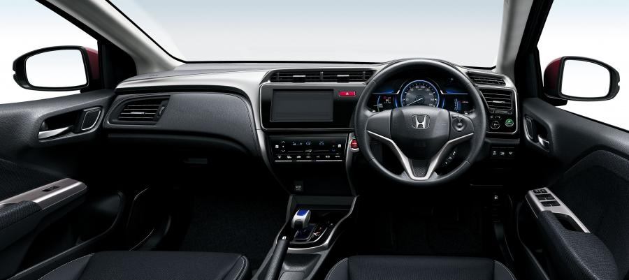  Honda Grace Hybrid 2014 года  (фото 18 из 24)